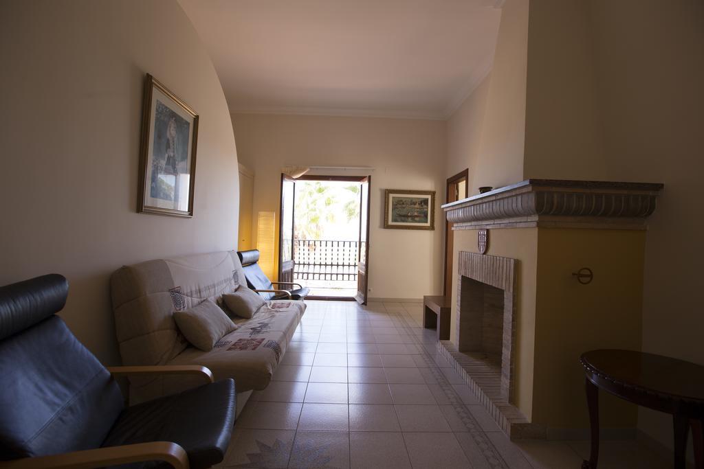 Hotel Cal Naudi Les Cases d'Alcanar Kültér fotó
