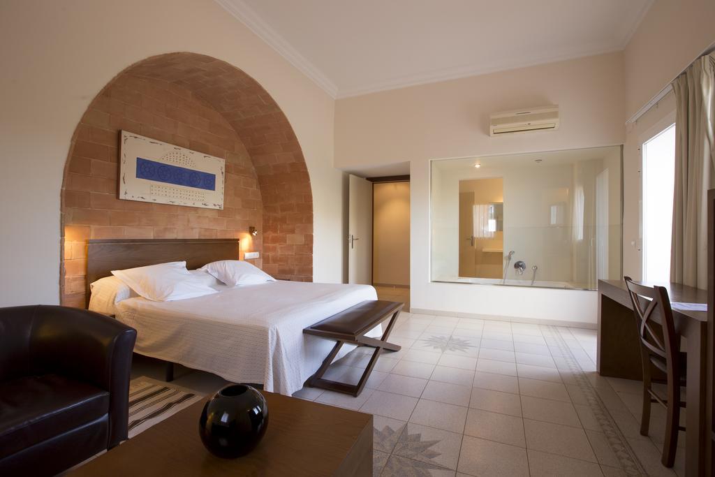 Hotel Cal Naudi Les Cases d'Alcanar Kültér fotó